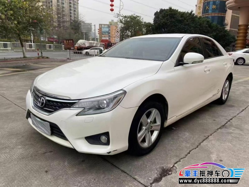 17年丰田锐志轿车抵押车出售