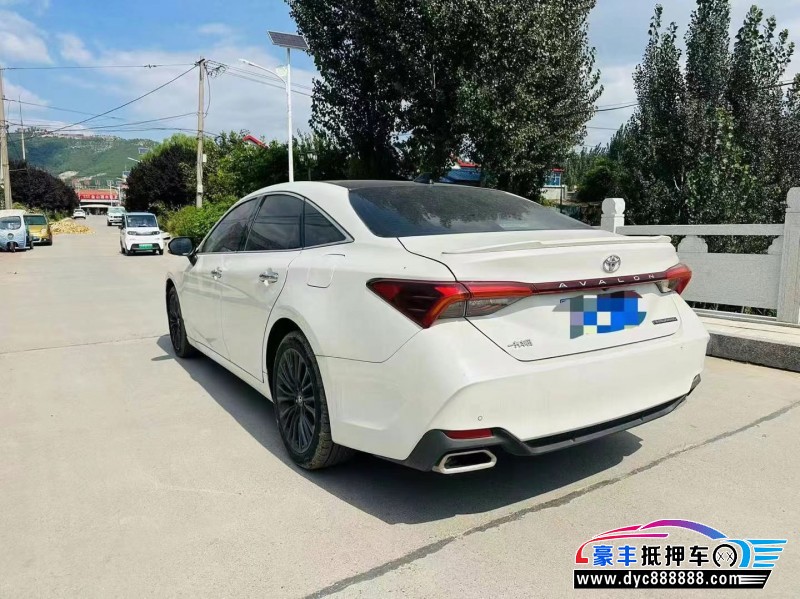 19年丰田亚洲龙轿车抵押车出售