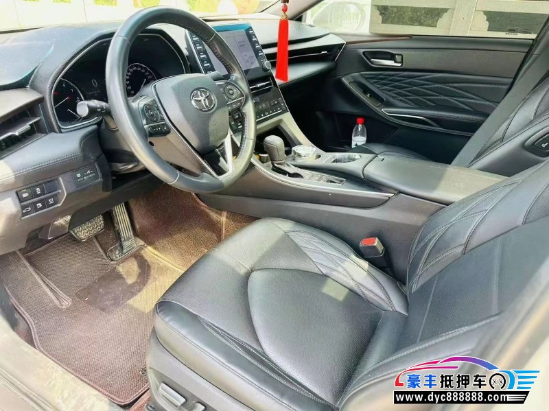 19年丰田亚洲龙轿车抵押车出售