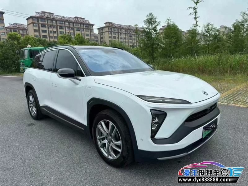 21年蔚来ES6轿车抵押车出售