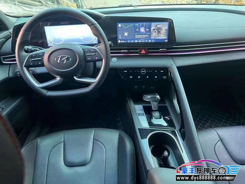 23年现代伊兰特轿车抵押车出售