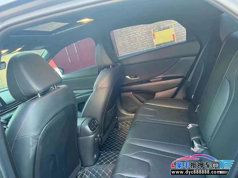 23年现代伊兰特轿车抵押车出售