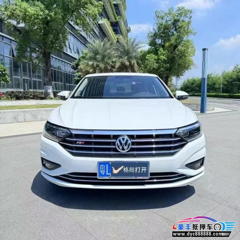 21年大众速腾轿车抵押车出售