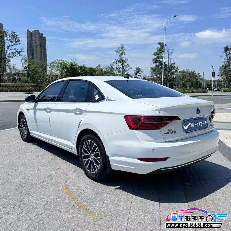 21年大众速腾轿车抵押车出售