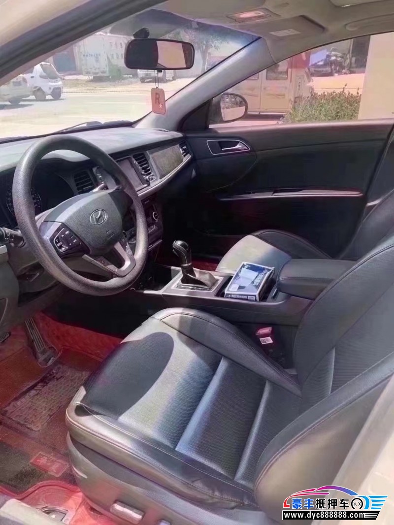 19年现代名图轿车抵押车出售