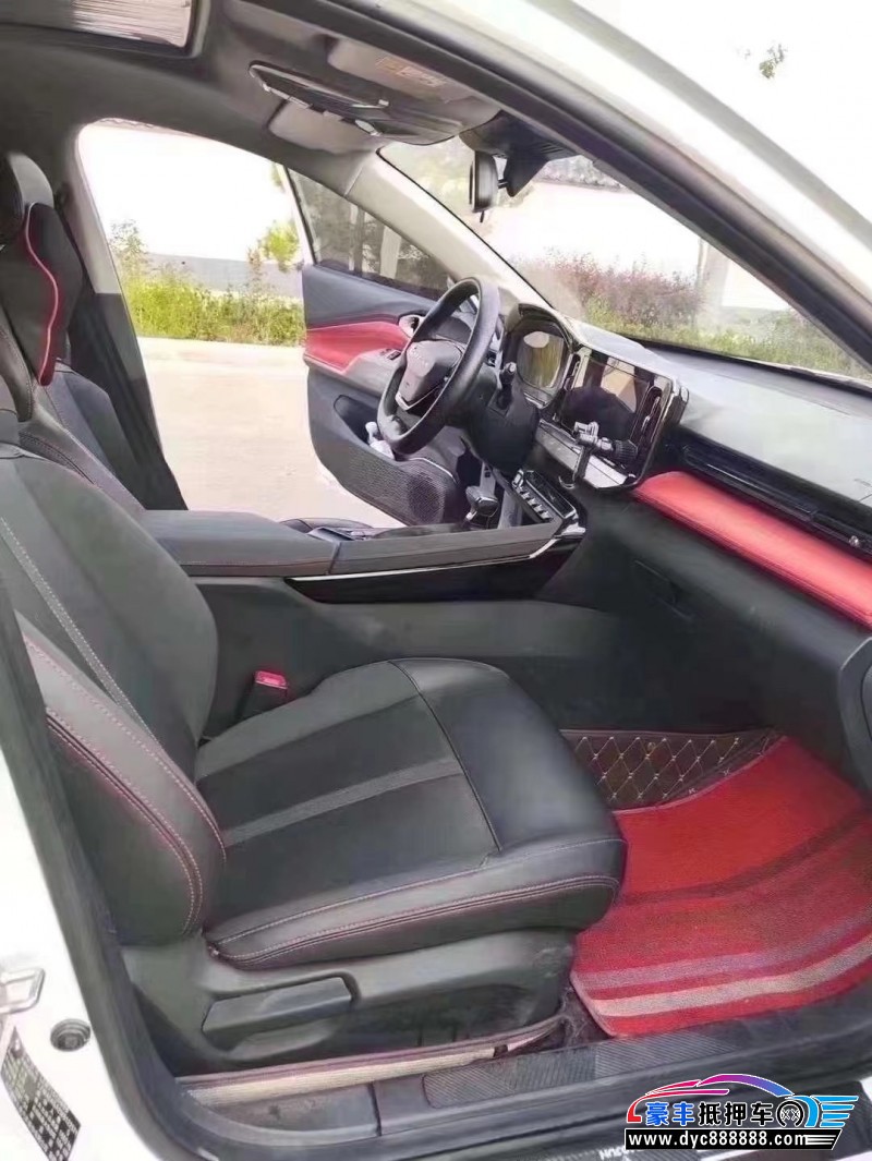 23年宝骏vallia轿车抵押车出售