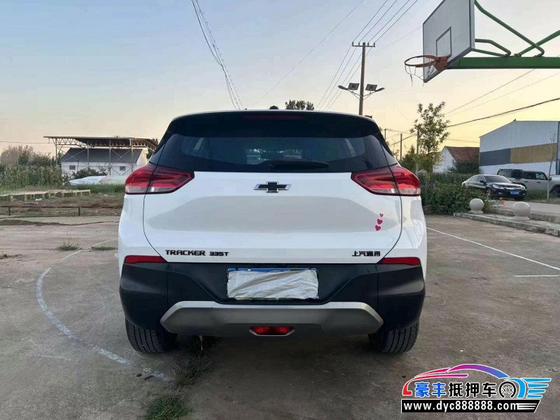 20年雪佛兰创酷轿车抵押车出售