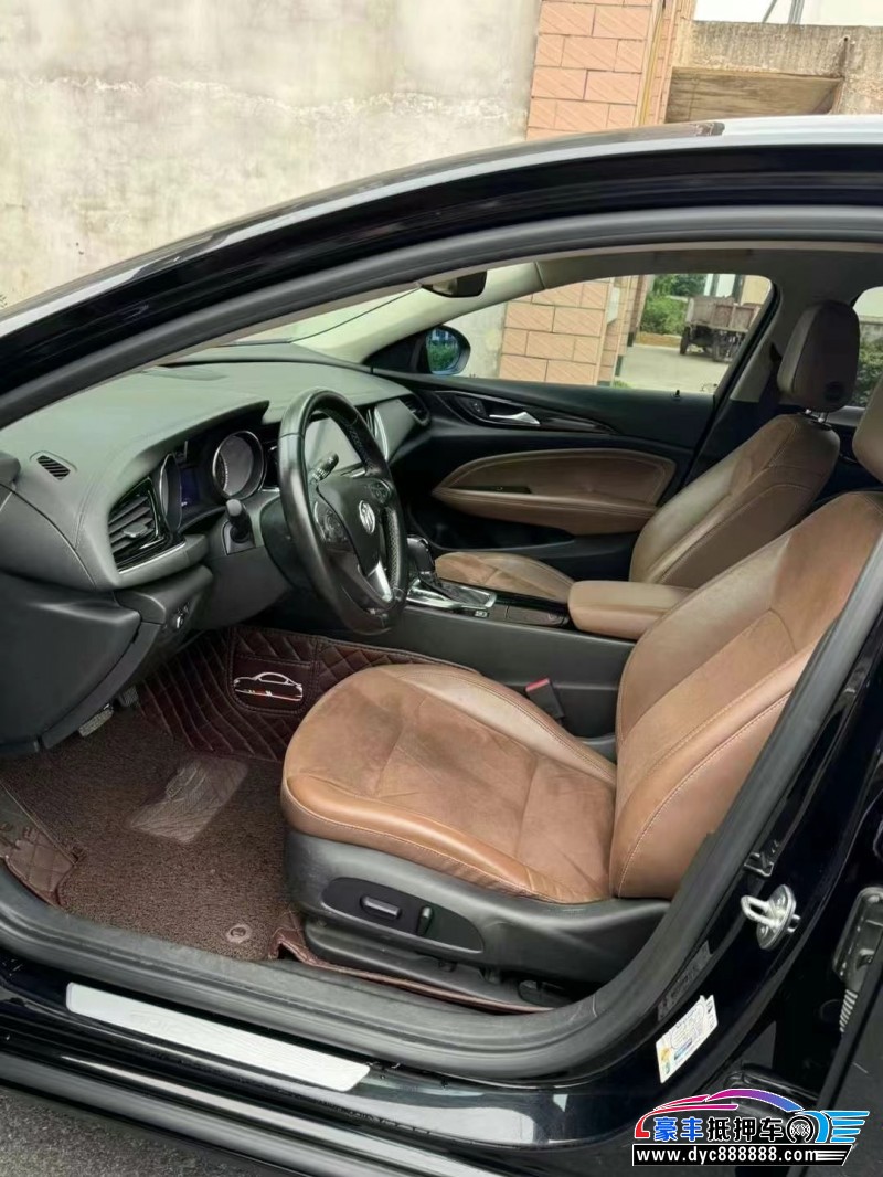 19年别克君威轿车抵押车出售