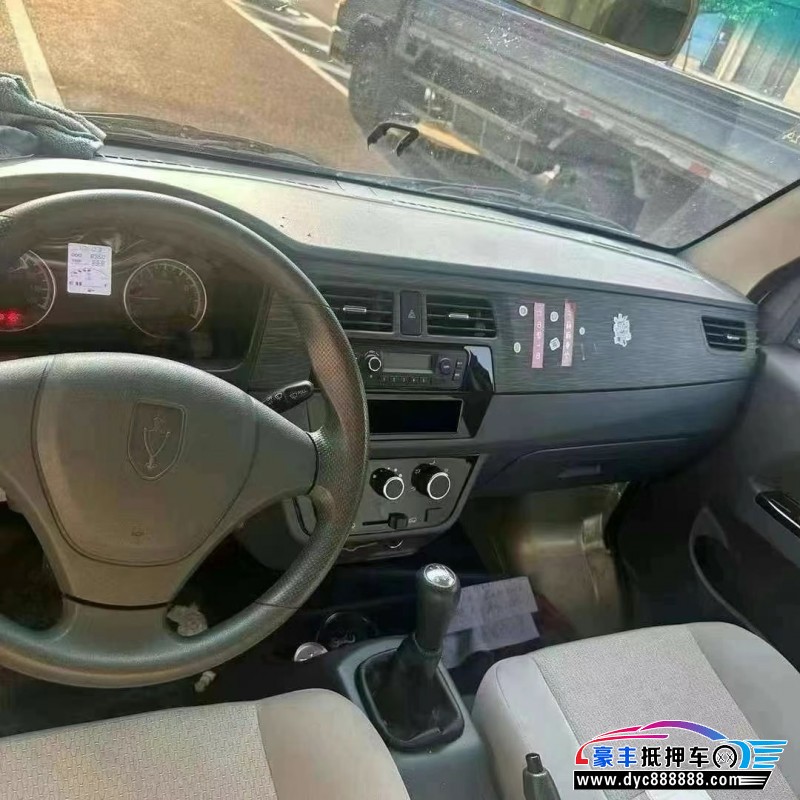 23年金杯T30轿车抵押车出售