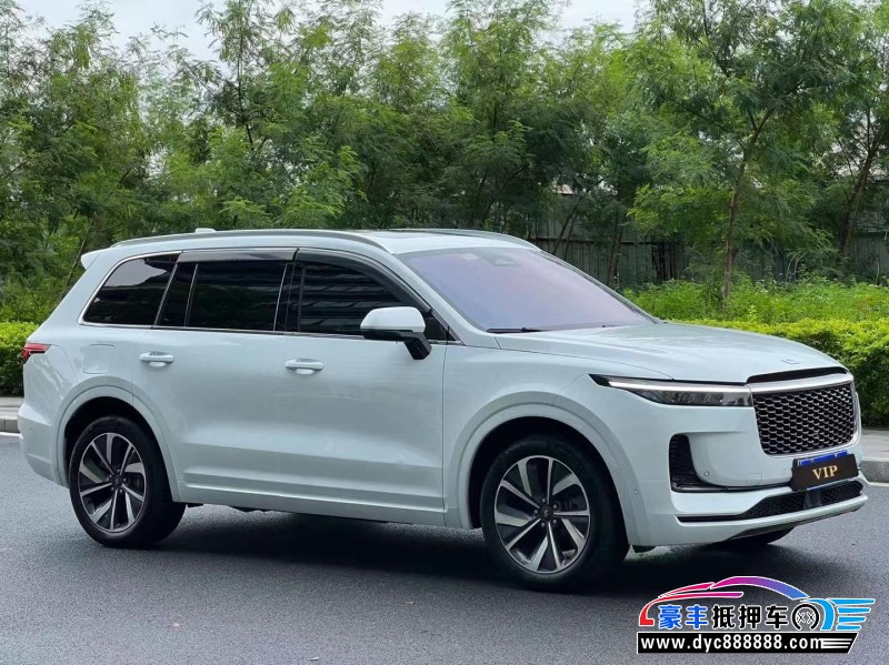 23年理想ONE轿车抵押车出售