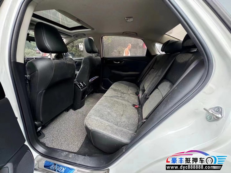 19年本田享域轿车抵押车出售