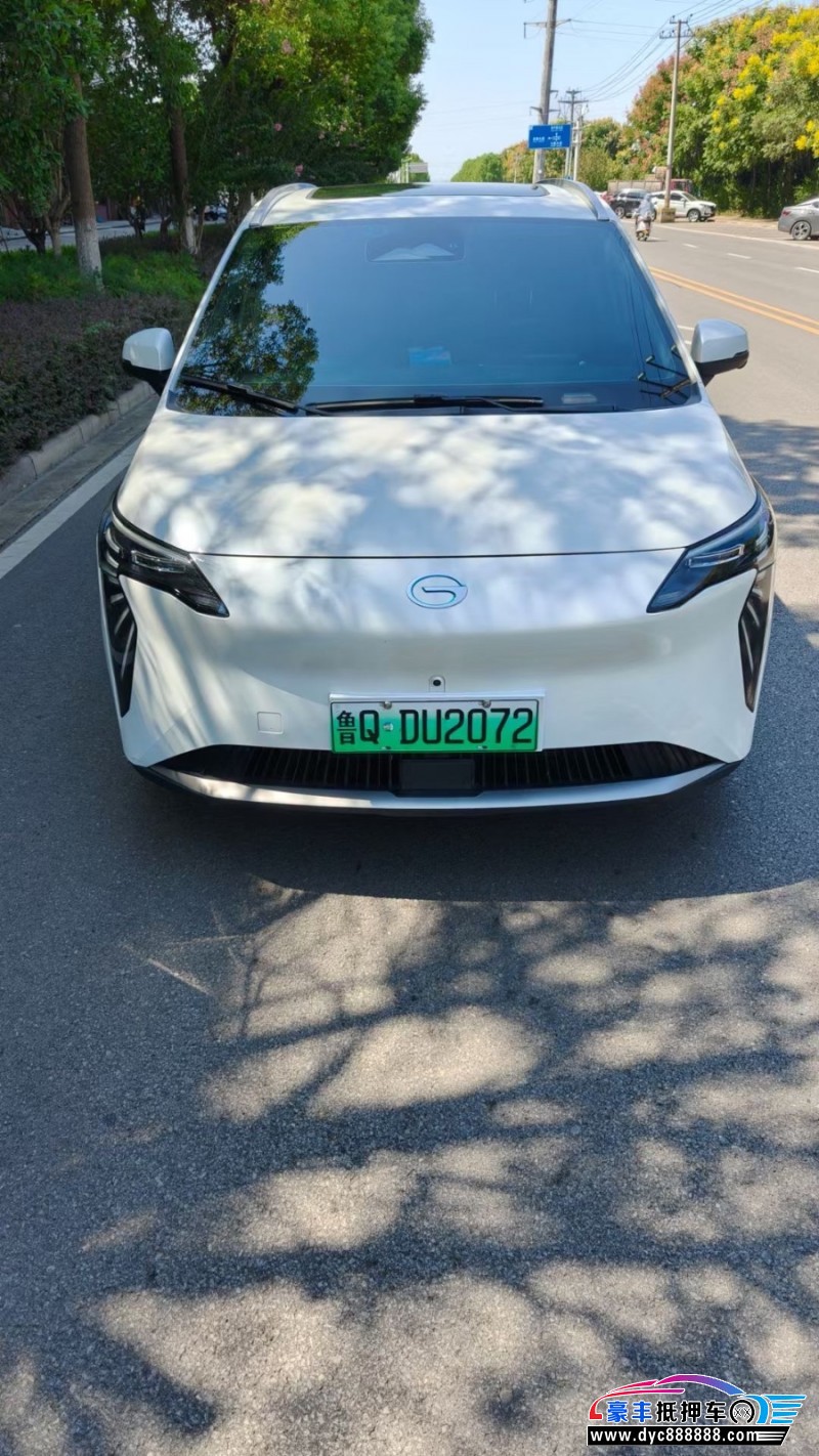 23年埃安Y70轿车抵押车出售