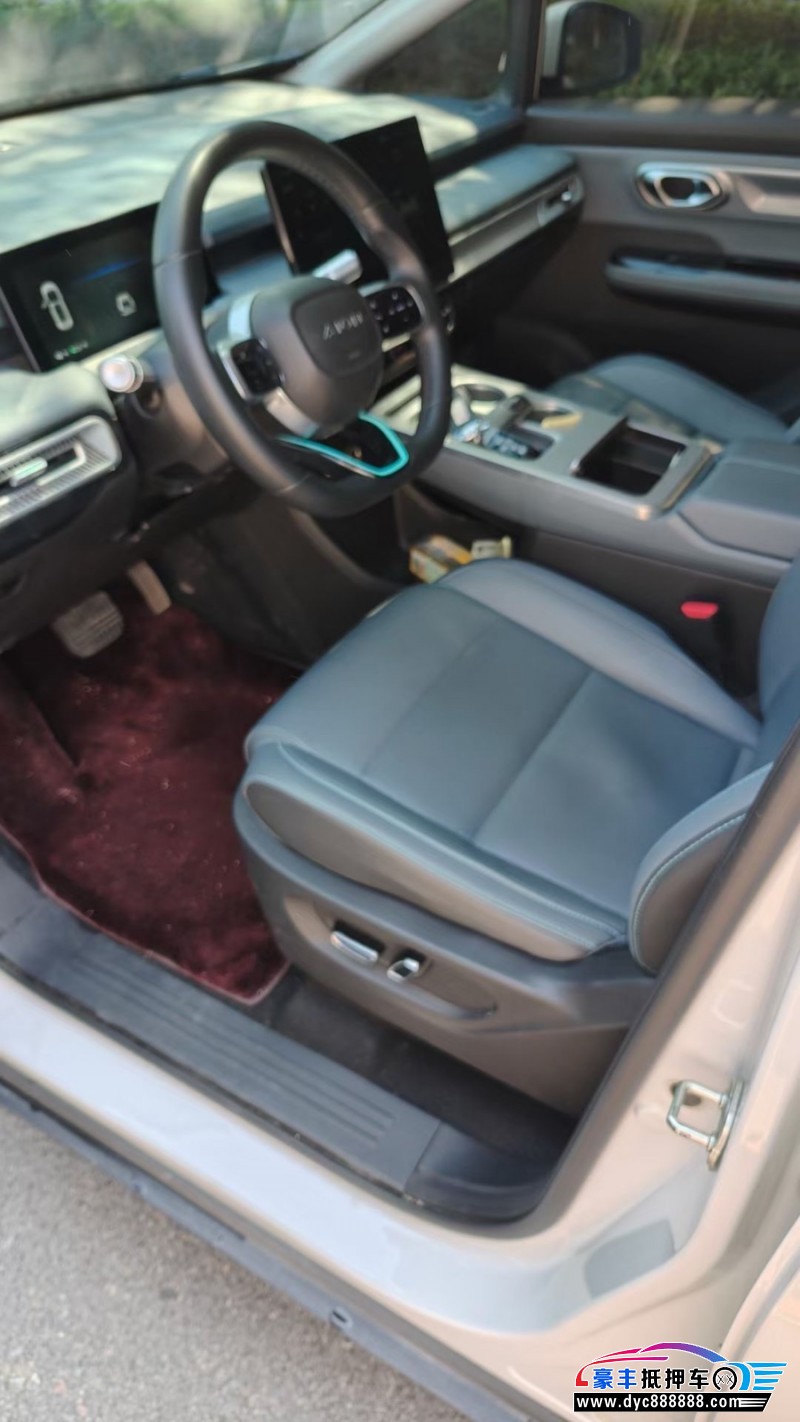 23年埃安Y70轿车抵押车出售