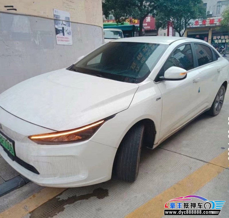 23年吉利几何轿车抵押车出售