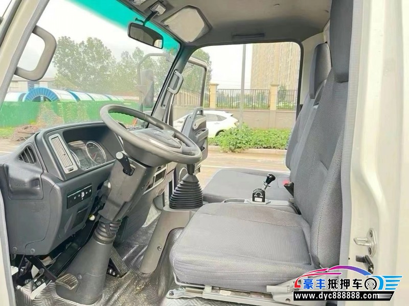 23年江淮康羚轿车抵押车出售