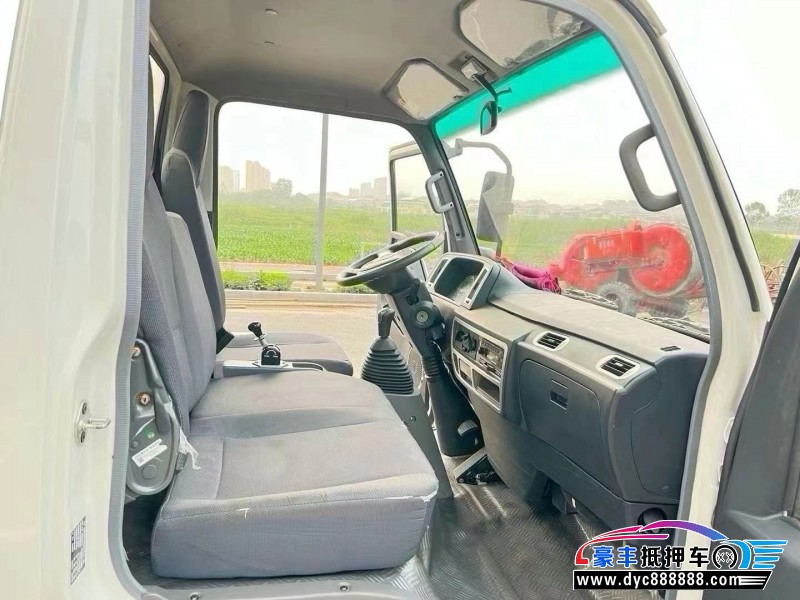 23年江淮康羚轿车抵押车出售