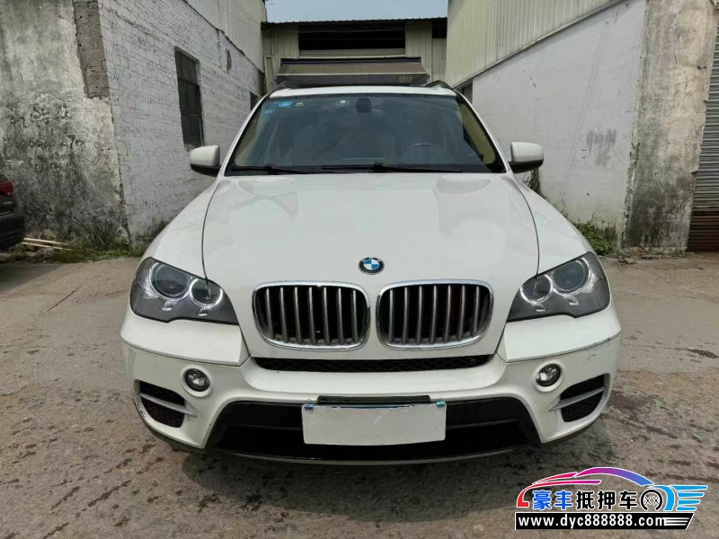 13年宝马X5轿车抵押车出售