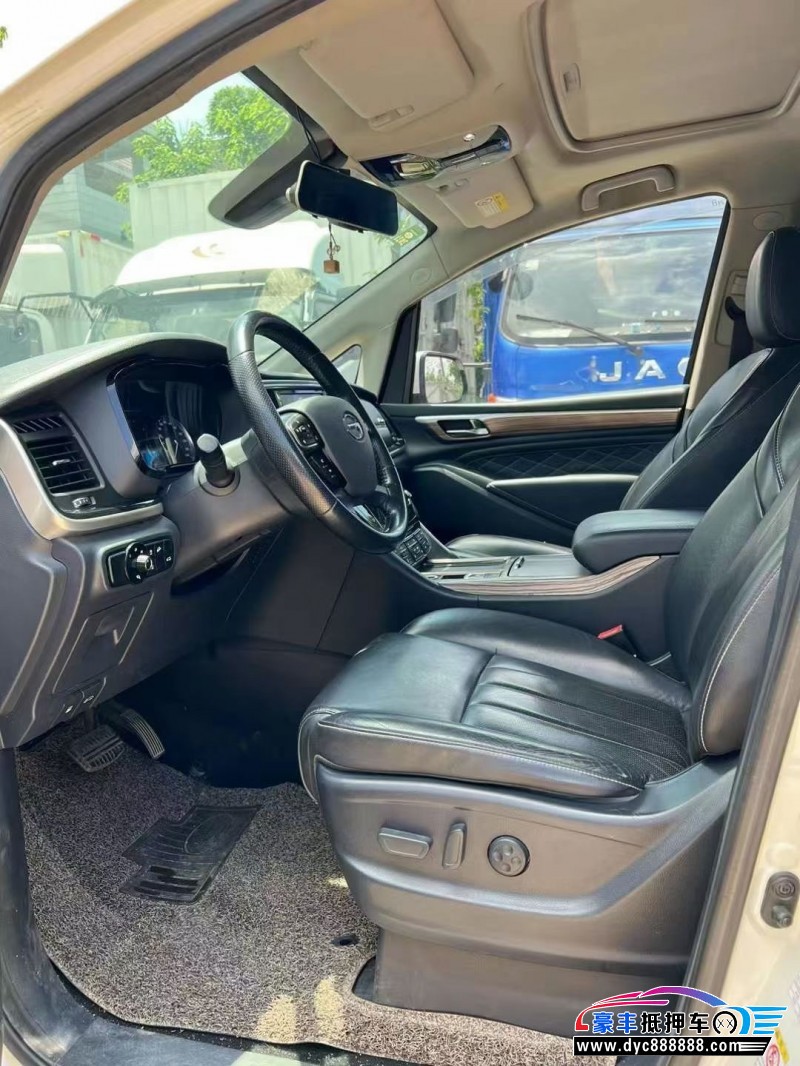 19年传祺GM8轿车抵押车出售