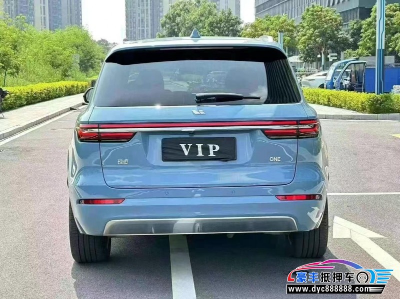 22年理想ONE轿车抵押车出售