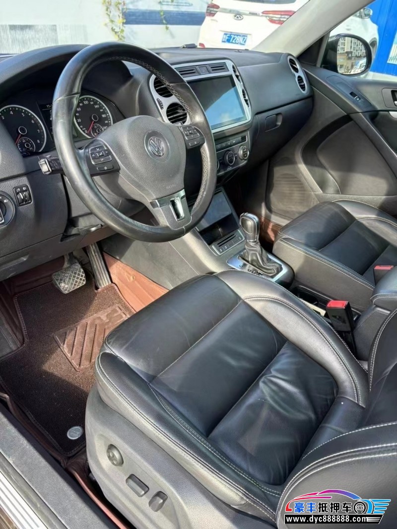 18年大众途观轿车抵押车出售