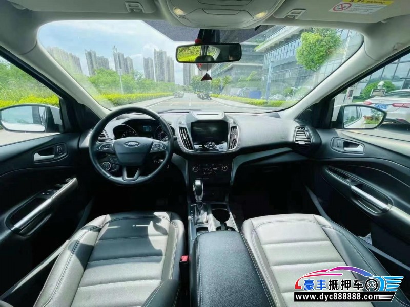 18年福特翼虎轿车抵押车出售