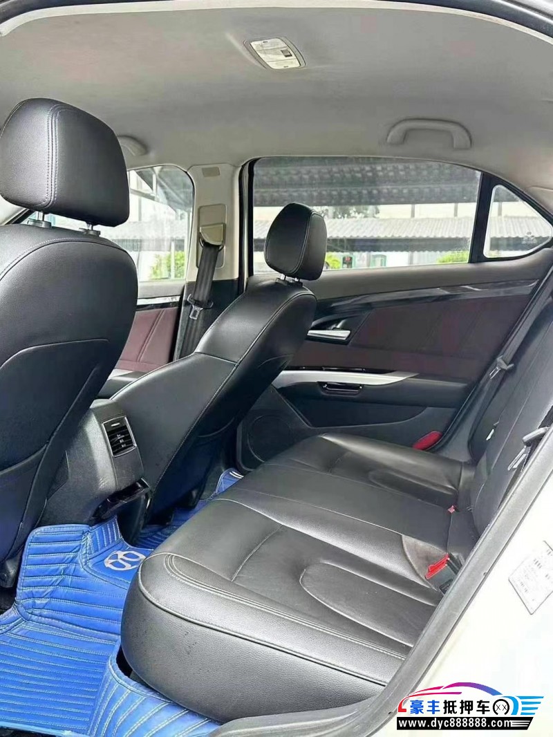 19年北汽绅宝D70轿车抵押车出售