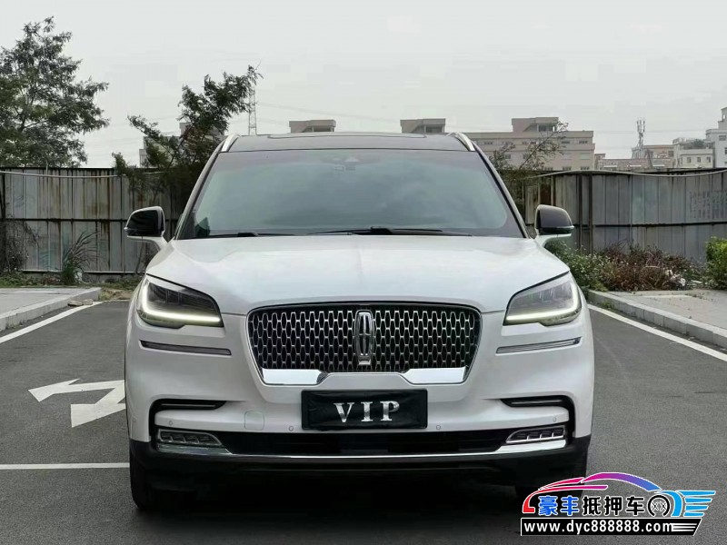 22年林肯飞行家轿车抵押车出售