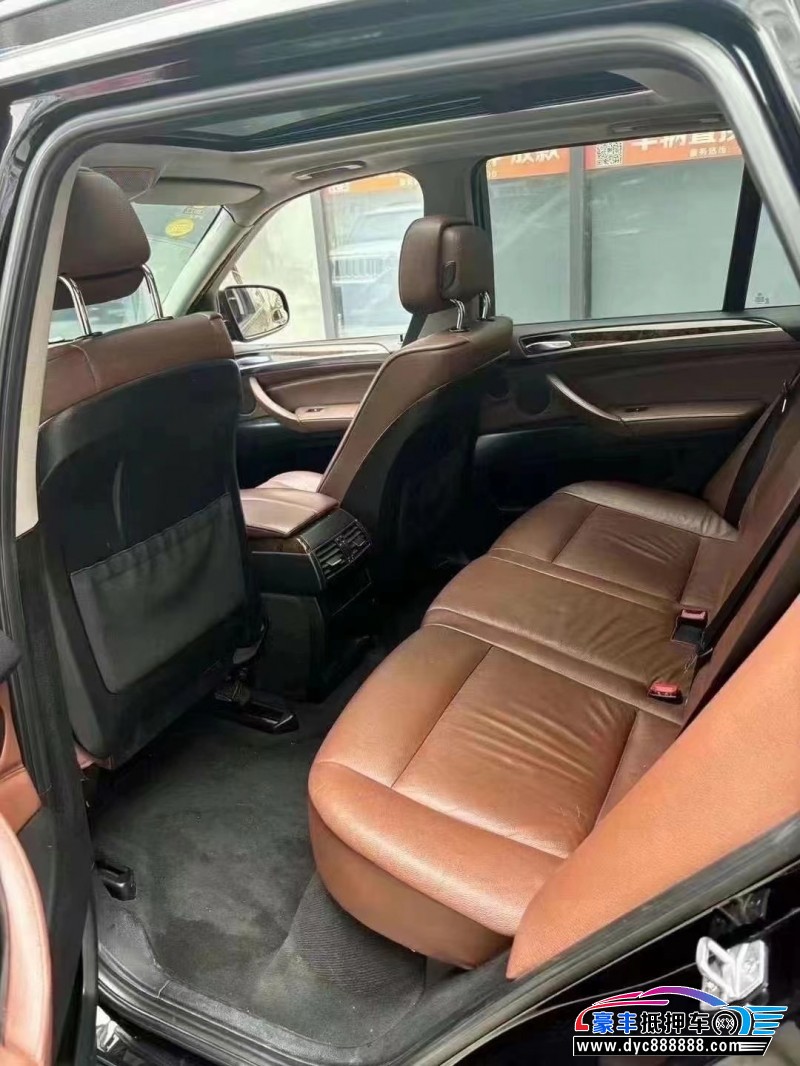 13年宝马X5轿车抵押车出售