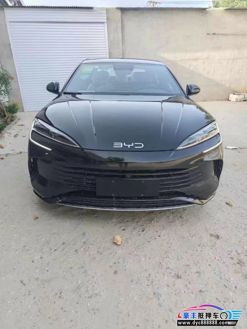 24年比亚迪海豹轿车抵押车出售