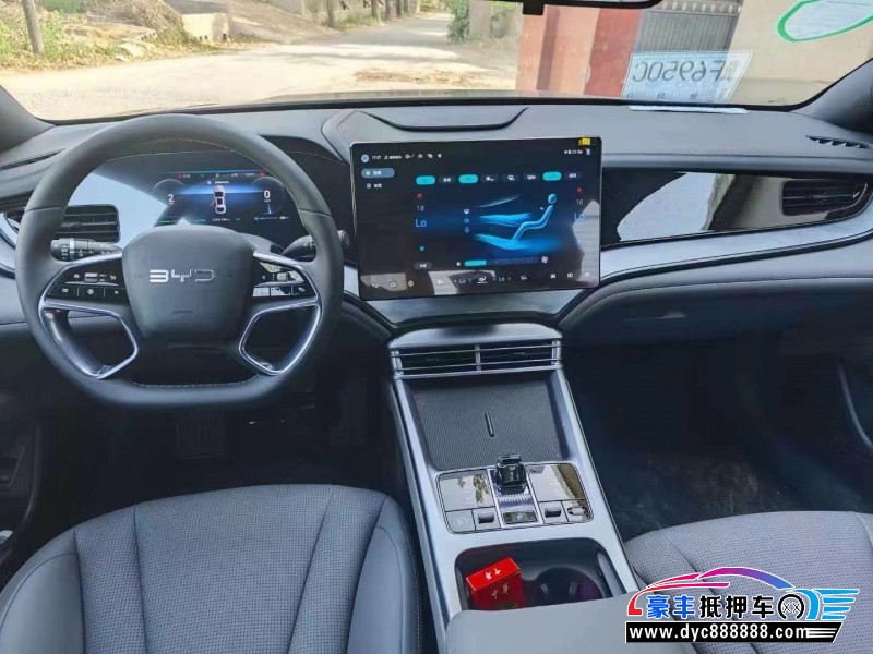 24年比亚迪海豹轿车抵押车出售