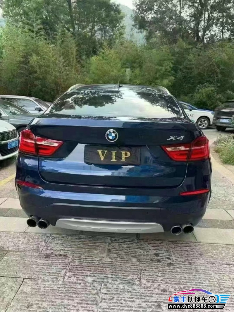 18年宝马X4轿车抵押车出售
