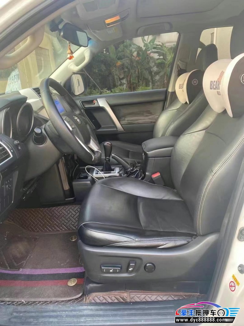 16年丰田普拉多（霸道）轿车抵押车出售