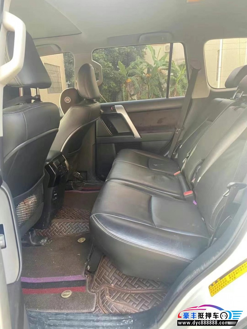 16年丰田普拉多（霸道）轿车抵押车出售