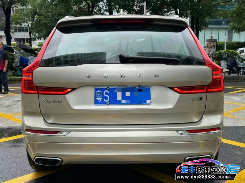 20年沃尔沃XC60轿车抵押车出售
