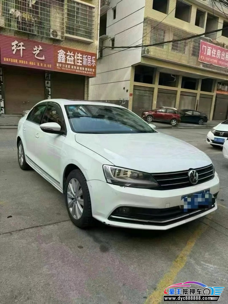 16年大众速腾轿车抵押车出售