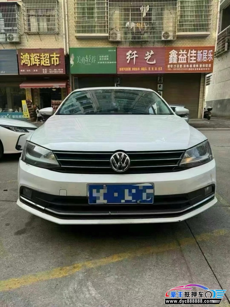 16年大众速腾轿车抵押车出售