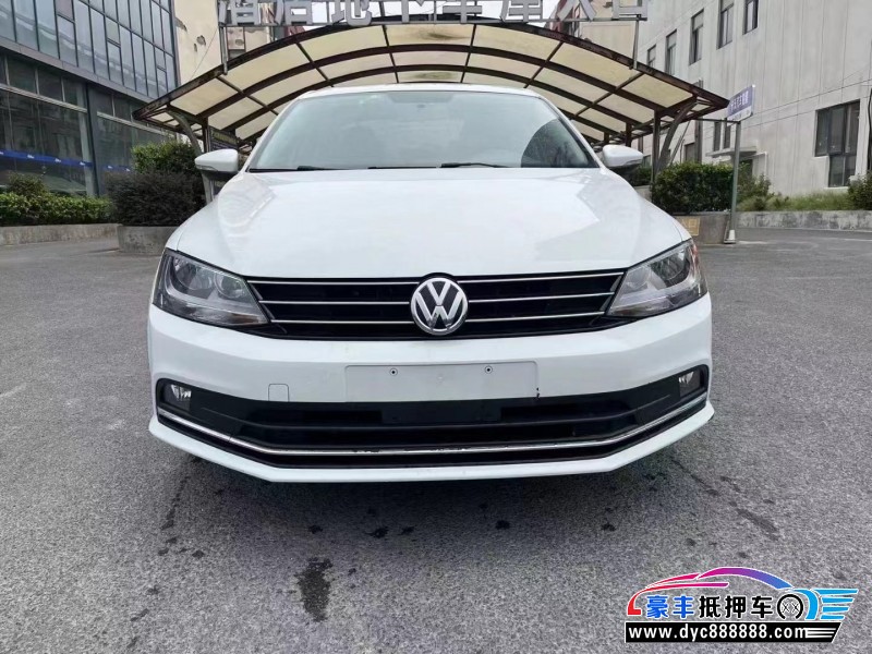 17年大众速腾轿车抵押车出售