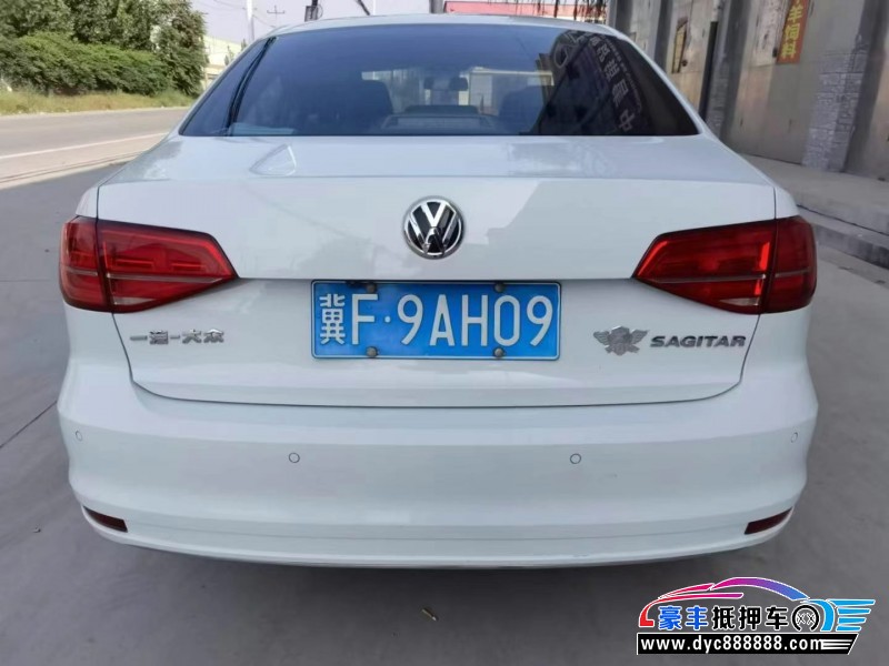 17年大众速腾轿车抵押车出售
