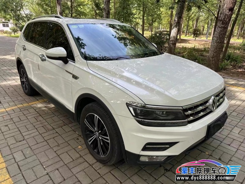 18年大众途观轿车抵押车出售