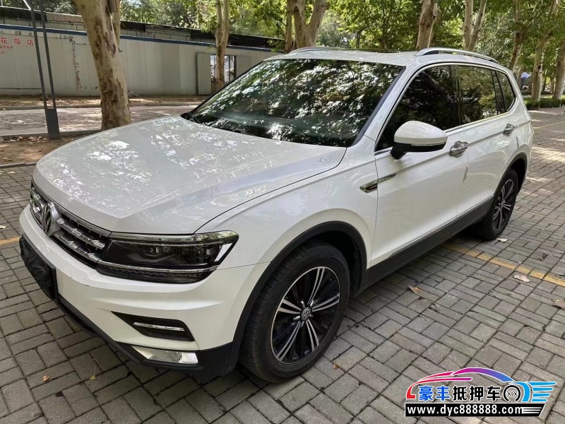 18年大众途观轿车抵押车出售