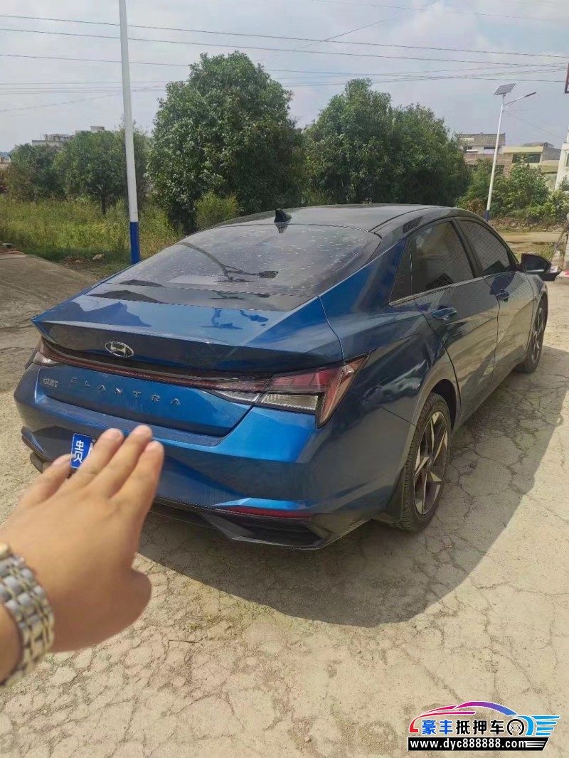 21年现代伊兰特轿车抵押车出售