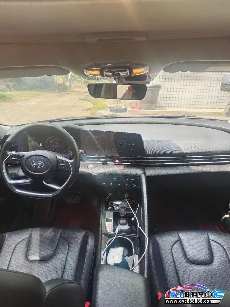 21年现代伊兰特轿车抵押车出售