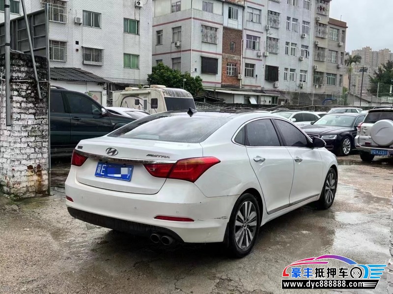 16年现代名图轿车抵押车出售