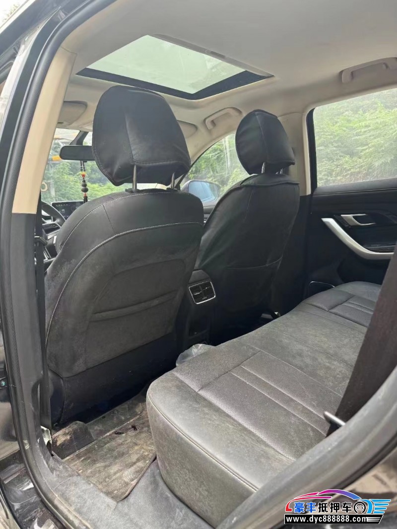 18年众泰T500轿车抵押车出售