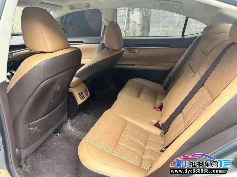 18年雷克萨斯GS轿车抵押车出售