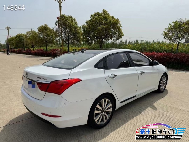 14年现代名图轿车抵押车出售