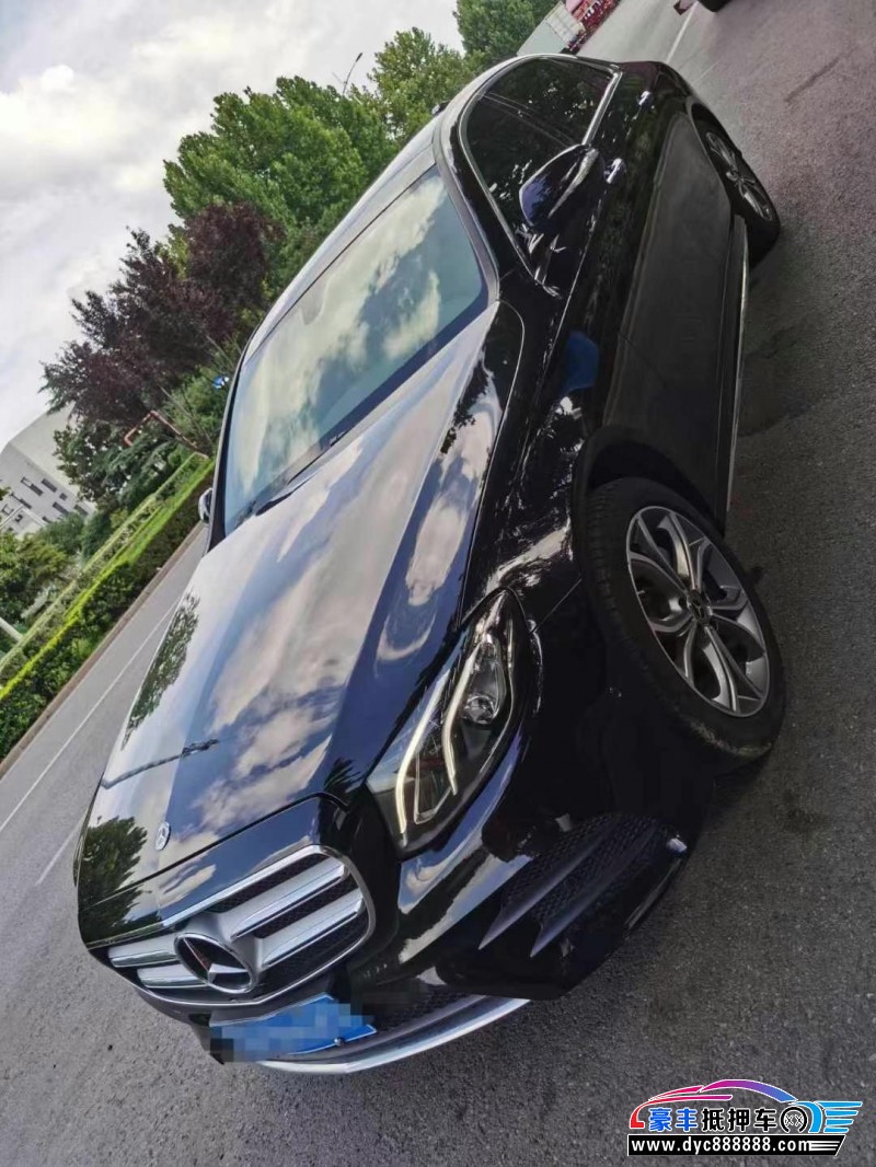 19年奔驰E轿车抵押车出售