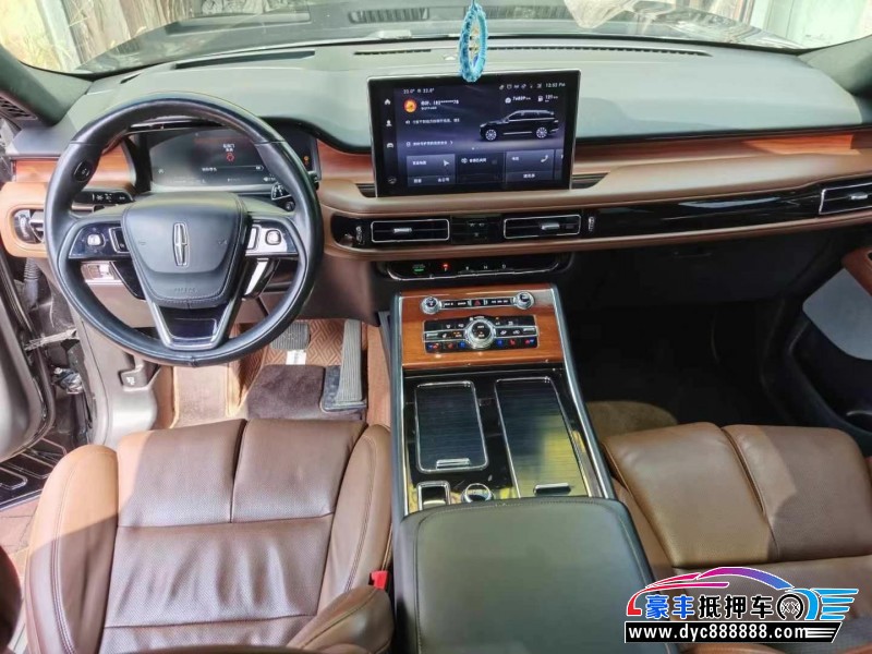 21年林肯飞行家轿车抵押车出售