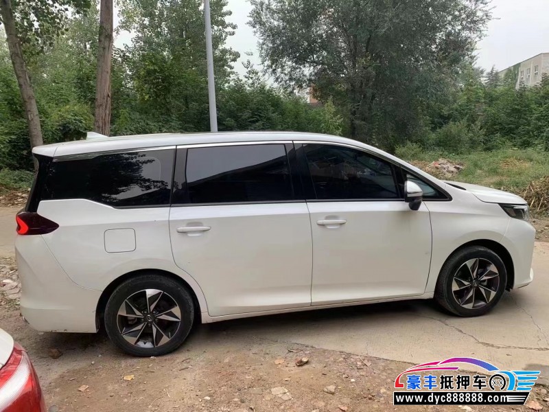 21年传祺m6轿车抵押车出售