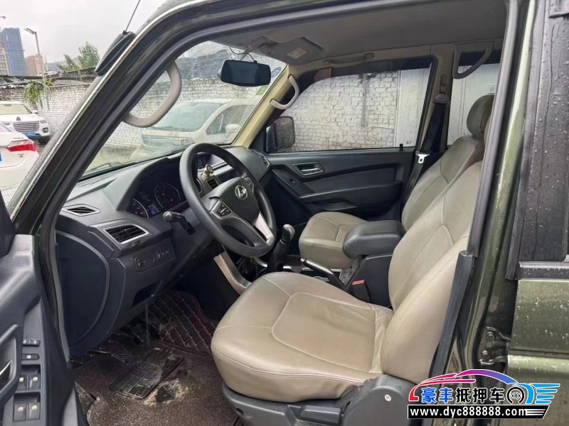 17年猎豹汽车Q6轿车抵押车出售